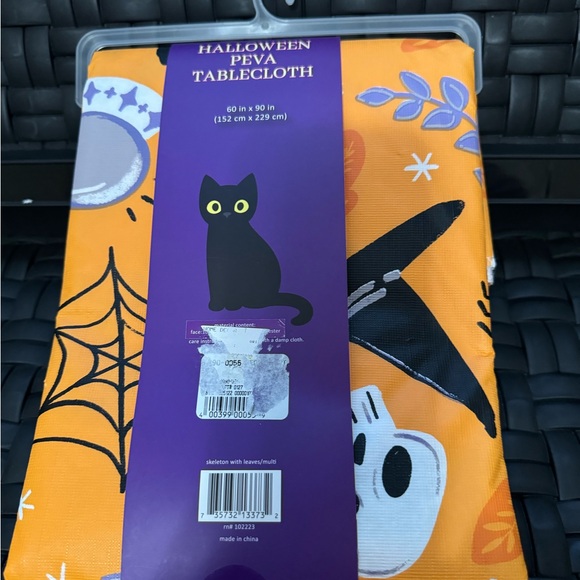 Halloween Peva Orange Skulls Witch Hat Webs Vinyl Tablecloth 60x90 Rectangle NEW - Picture 2 of 2
